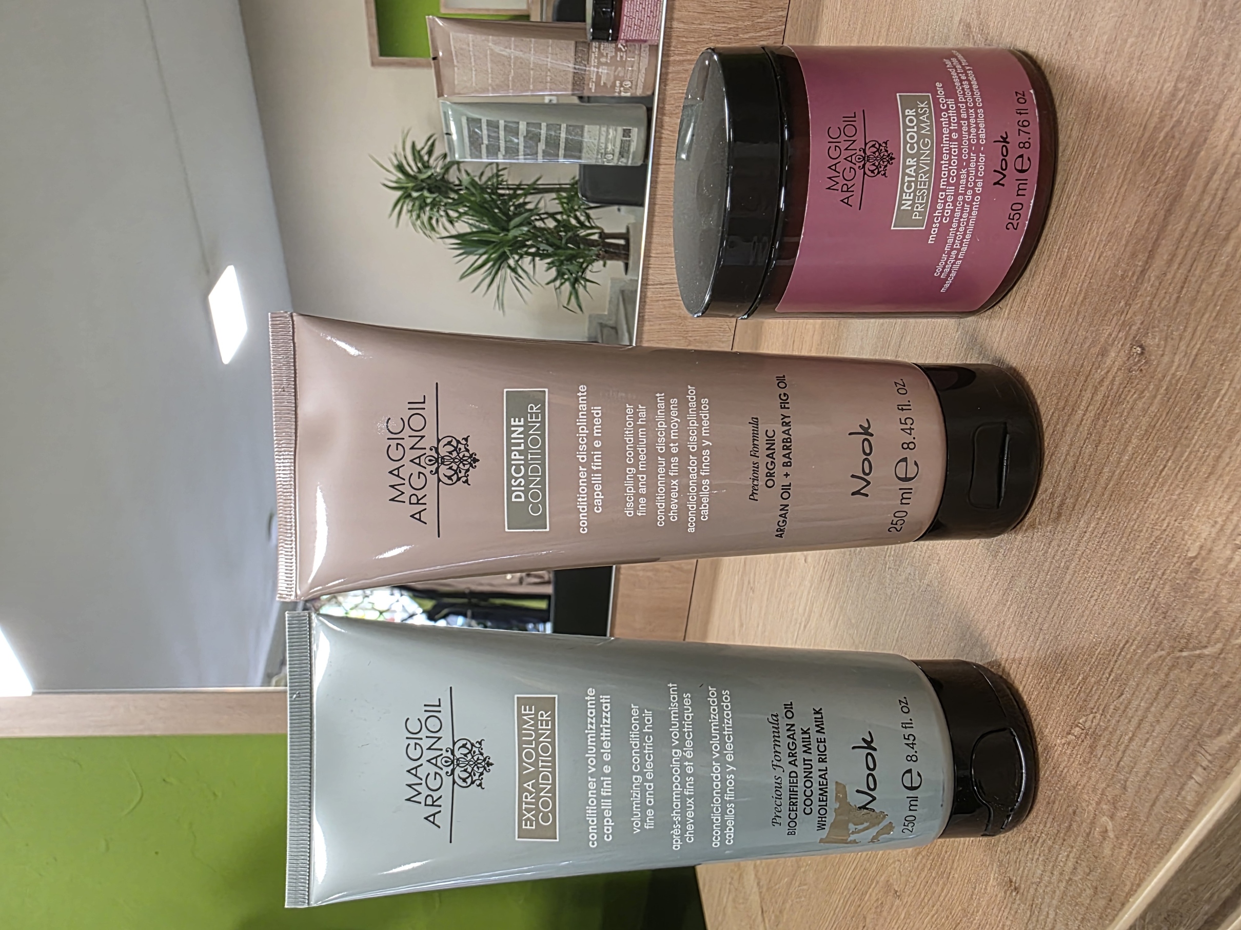 Magic Arganoil Conditioner und Nectar Color Maske