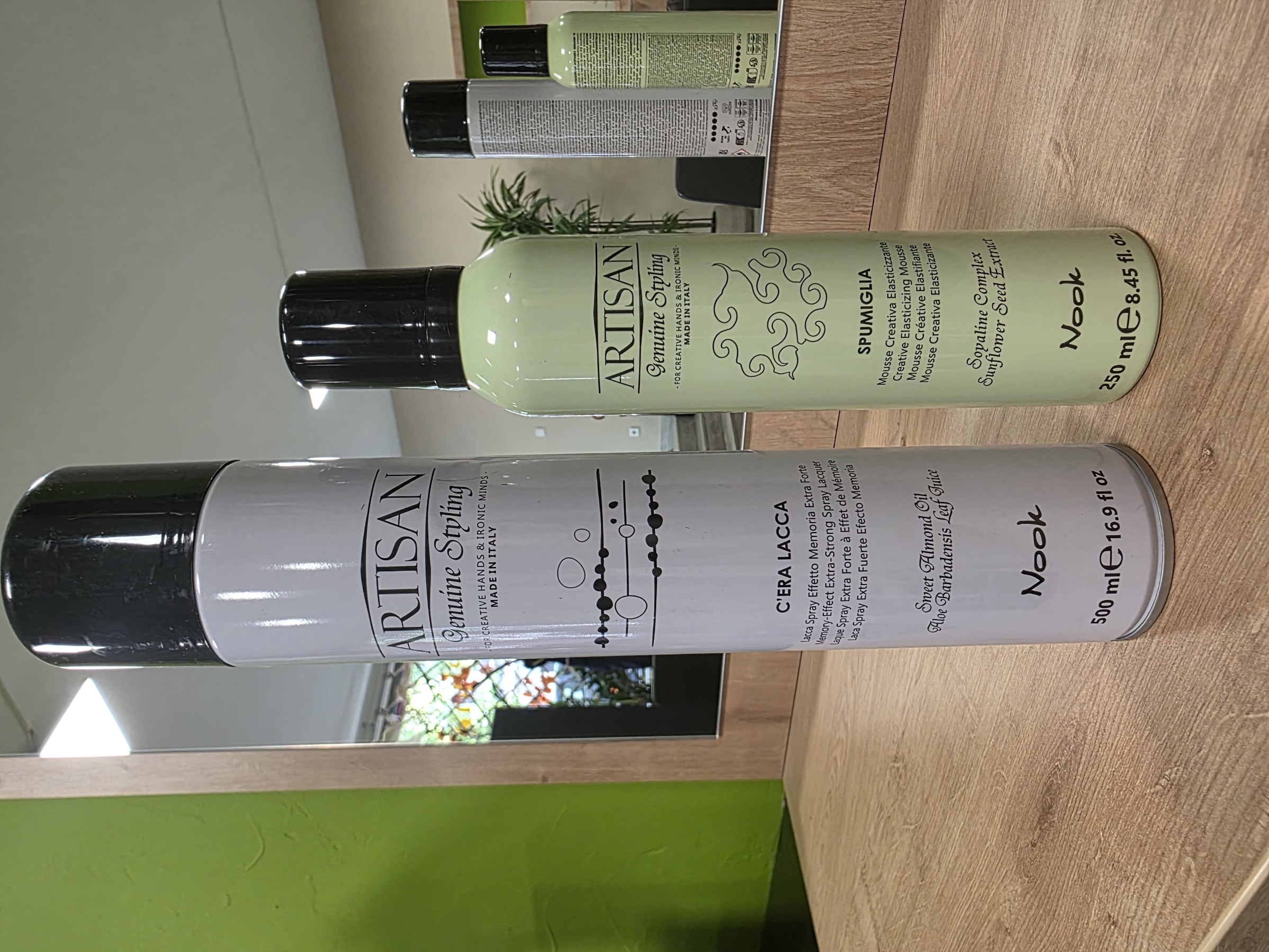 Nook Artisan Styling – Spumiglia und Cera Lacca